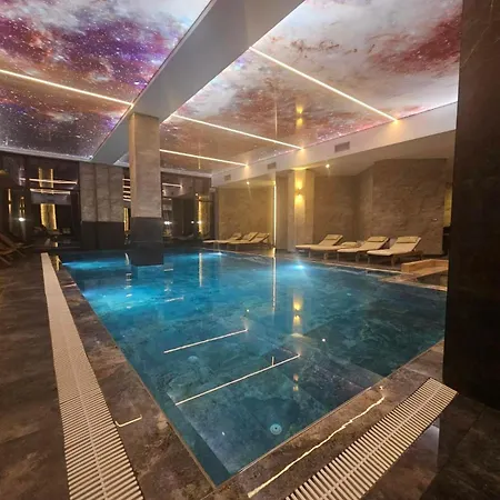 Harmony, Hill A85 Daire