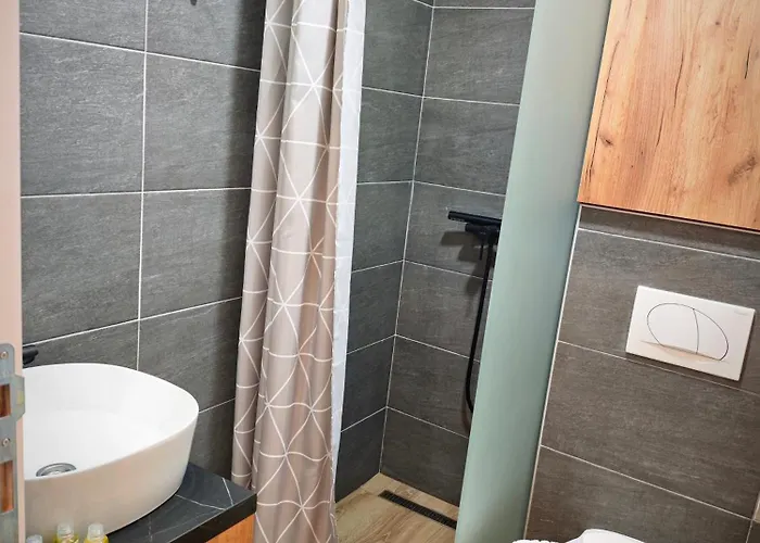 アパート Harmony, Hill A85 コパオニク